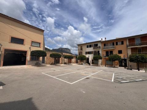 millora a la plaça del Rosari i al carrer Joan Mir