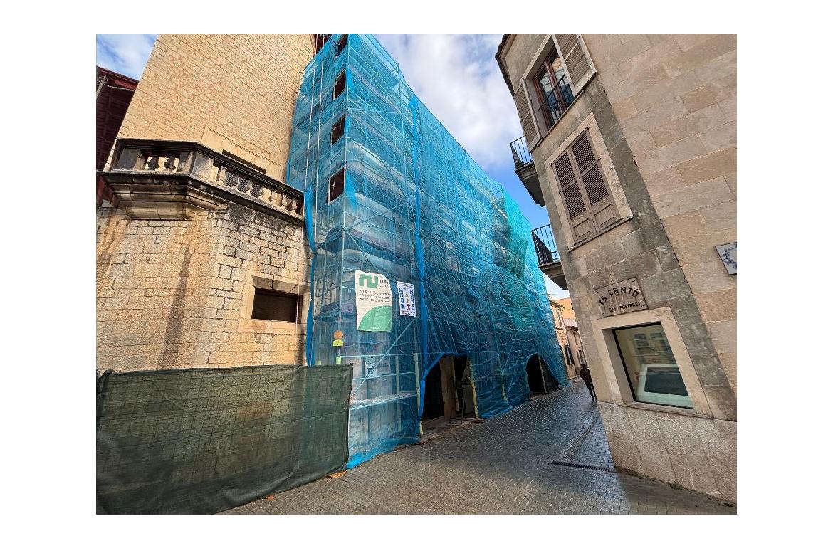 vies públiques i equipaments municipals alaró